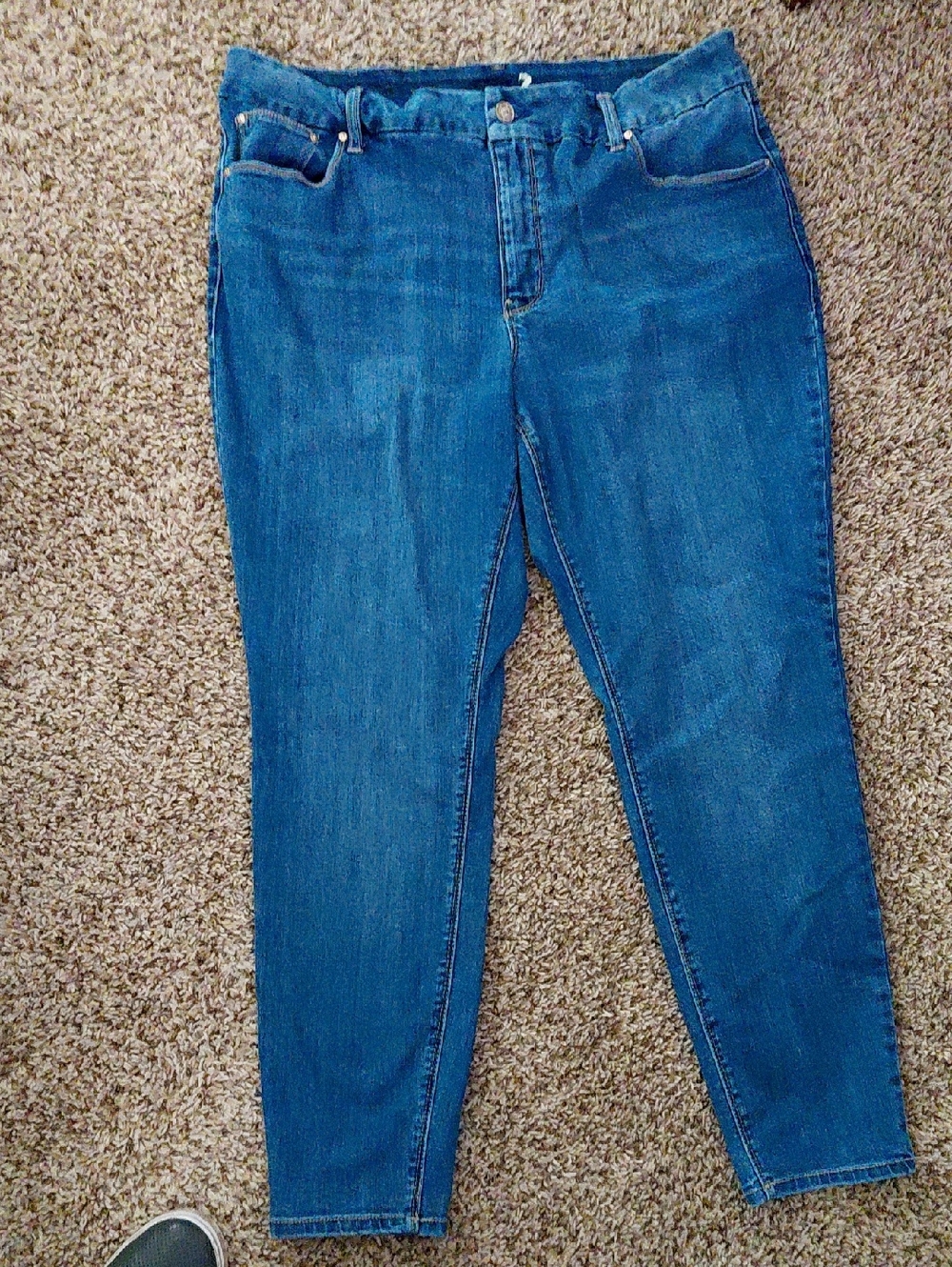 Seven7 Women's Tummyless Highrise Skinny Jeans in True Blue Denim